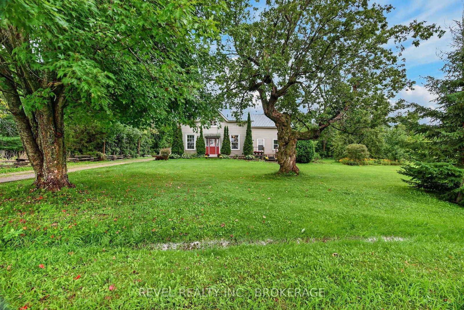 275 Haig Road • Front of Leeds & Seeleys Bay, ON photo 47