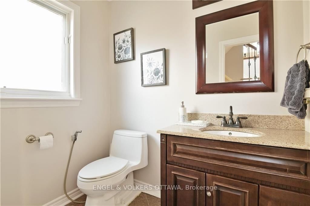 13 Picasso Drive • Ottawa, ON photo 10