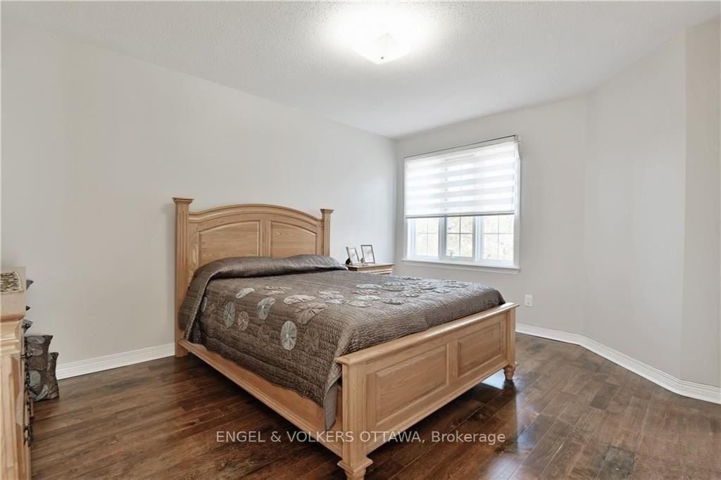 13 Picasso Drive • Ottawa, ON photo 16