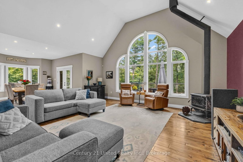 37 Mitchell Crescent
