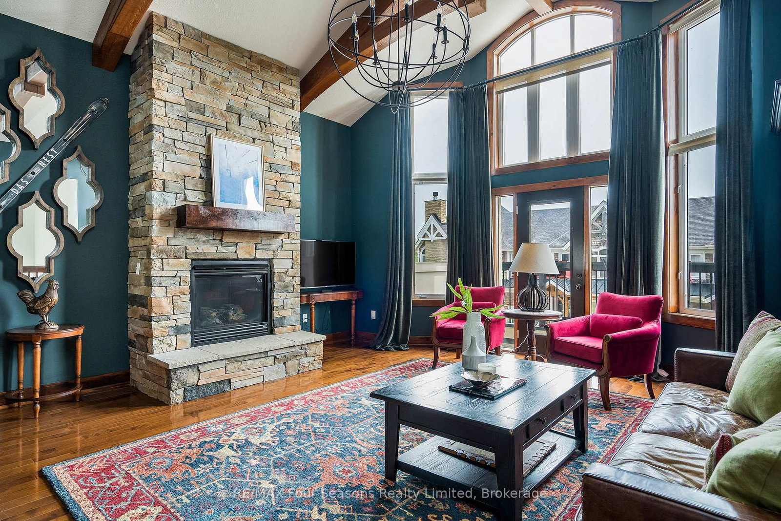 106 Venture Boulevard • Blue Mountains, ON photo 3