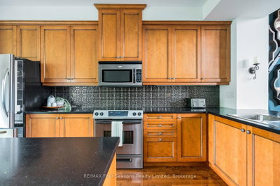106 Venture Boulevard • Blue Mountains, ON photo 5