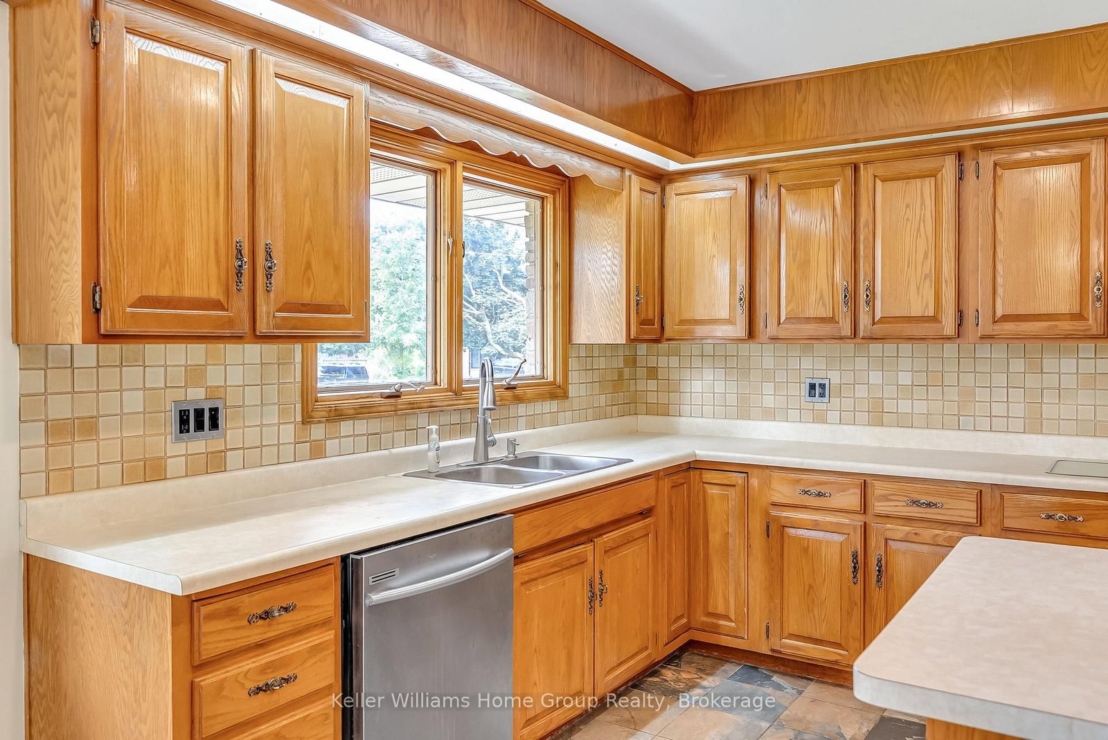 58 Reyburn Avenue • Kitchener, ON photo 20