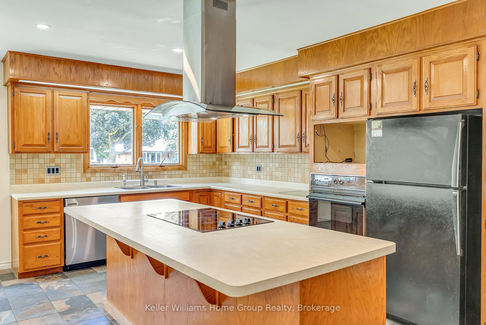 58 Reyburn Avenue • Kitchener, ON photo 21