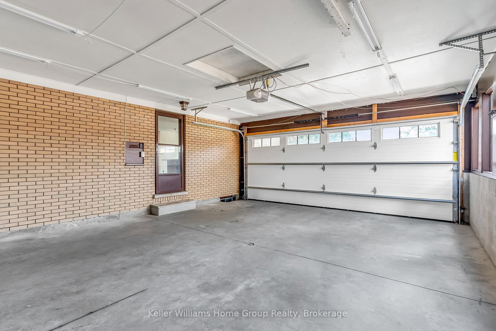 58 Reyburn Avenue • Kitchener, ON photo 34