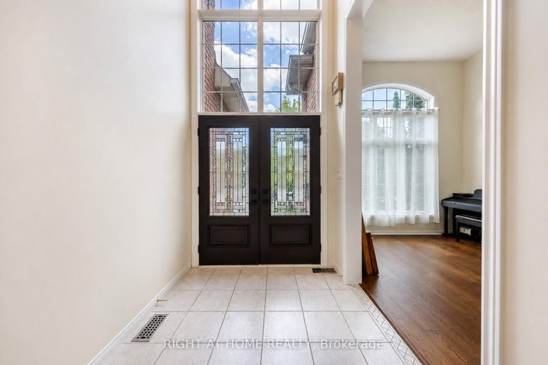 27 Thoroughbred Boulevard