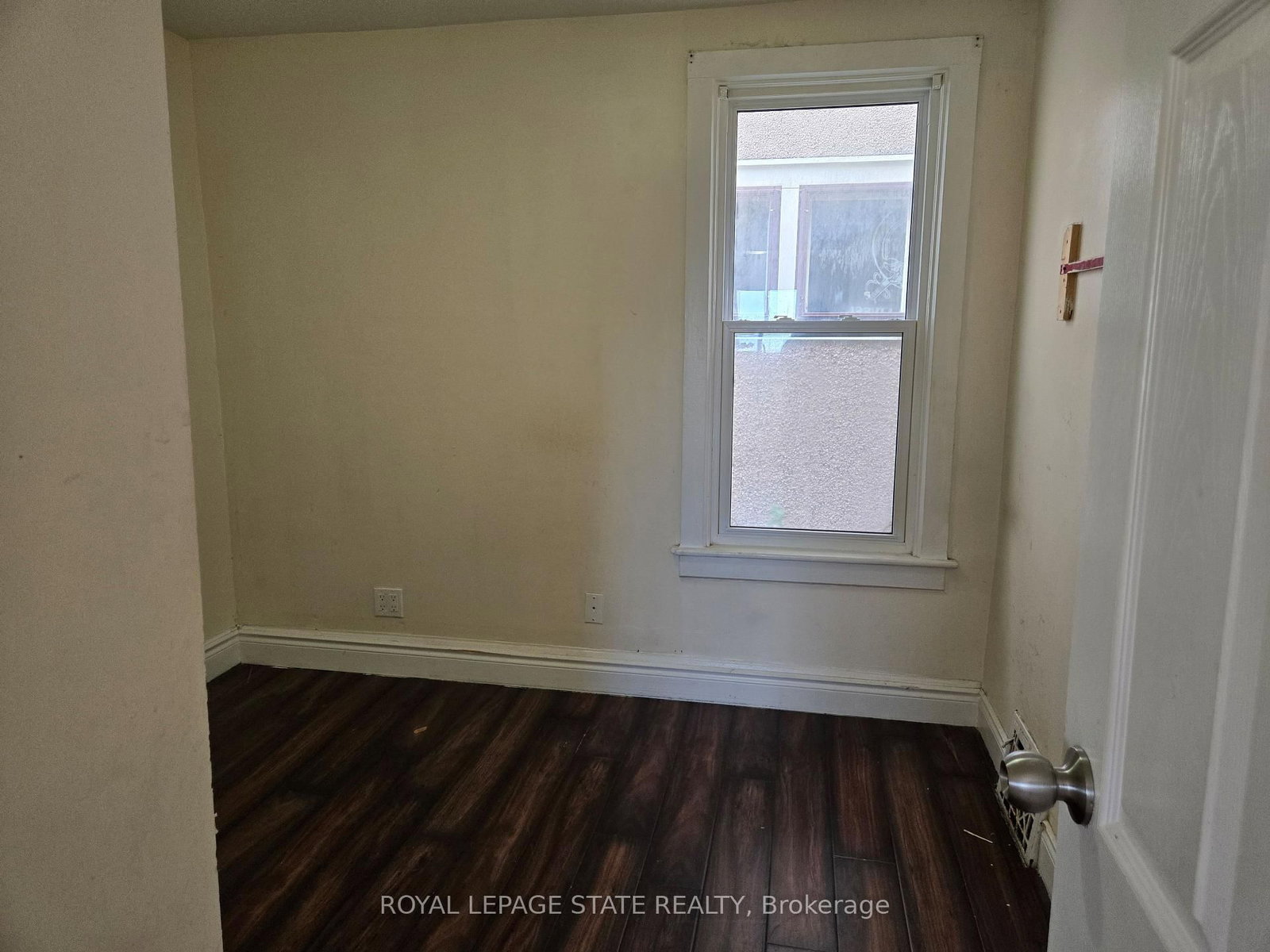 144 Burgar Street • Welland, ON photo 11