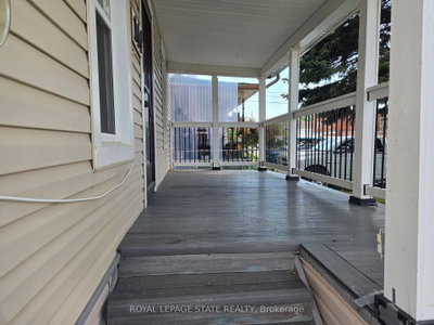 144 Burgar Street • Welland, ON photo 5