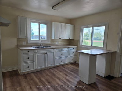 144 Burgar Street • Welland, ON photo 9