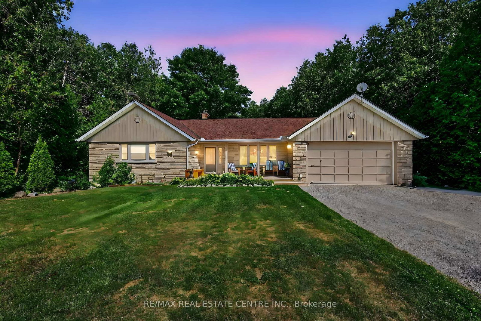 Detached House for sale at Rd-16 Cedar Lane, Mono, Ontario, L9W 6C8 - Rural Mono - MLS: X13740718