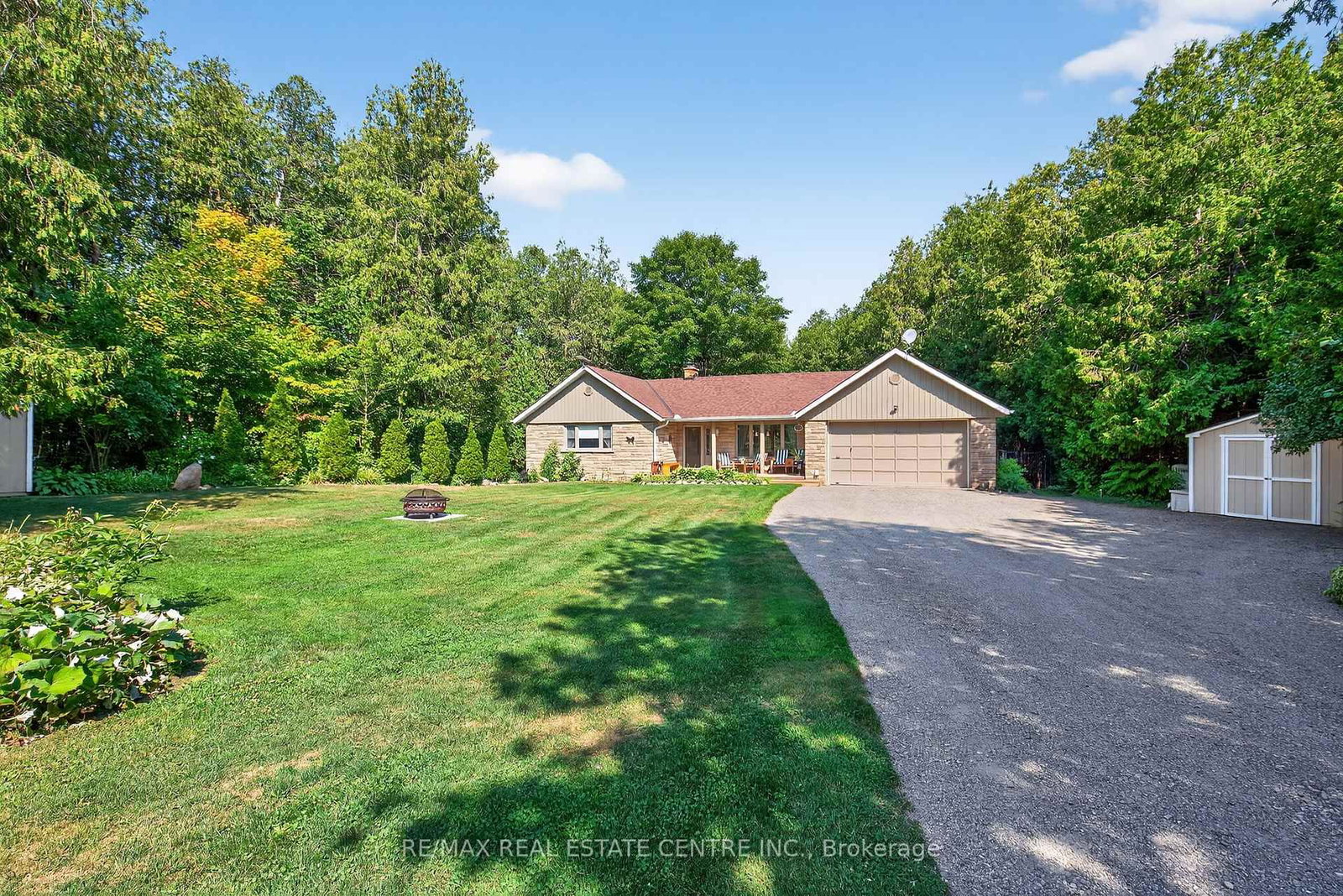 16 Cedar Lane • #Rd • Mono, ON photo 2