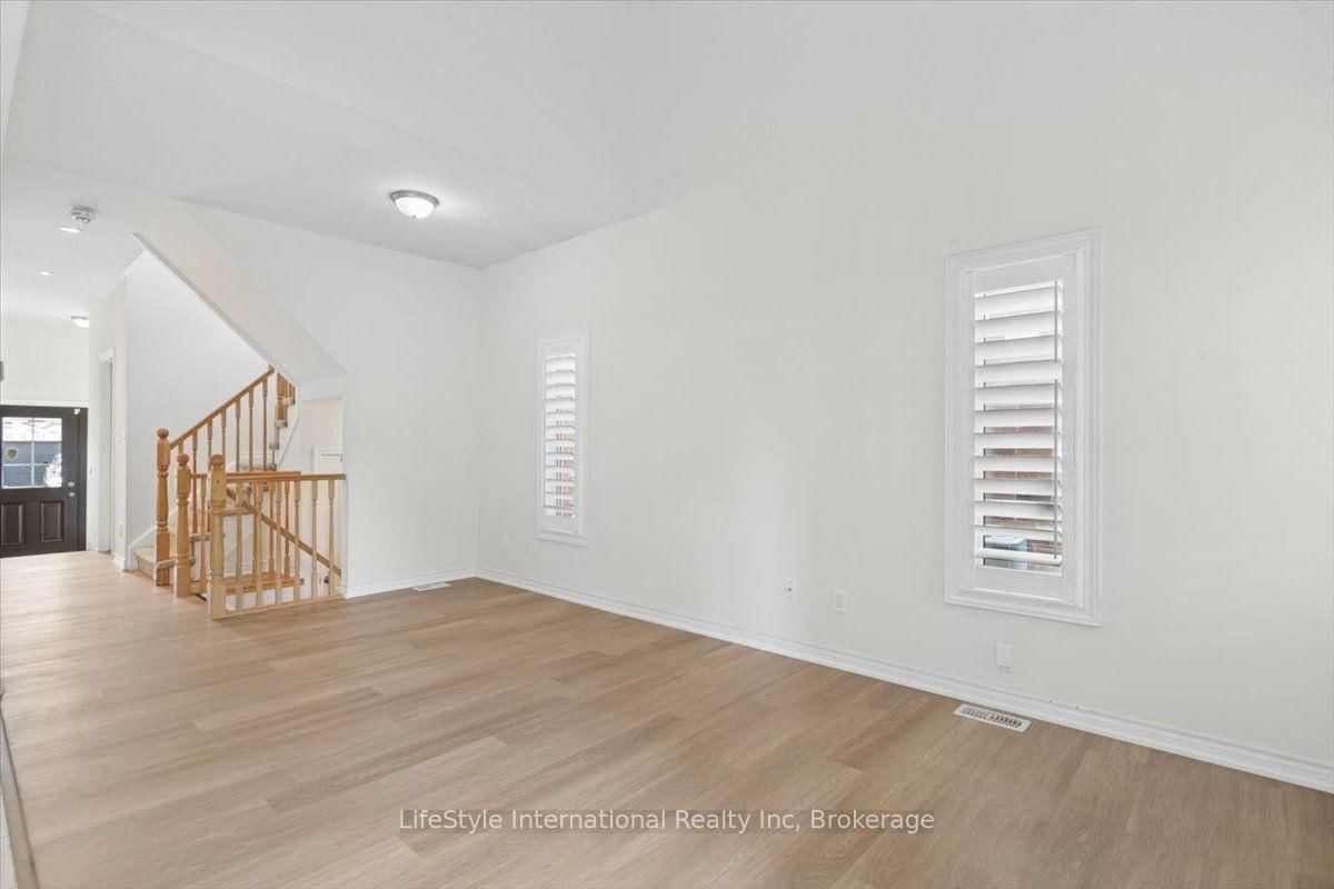 242 Moorlands Crescent • Kitchener, ON photo 10