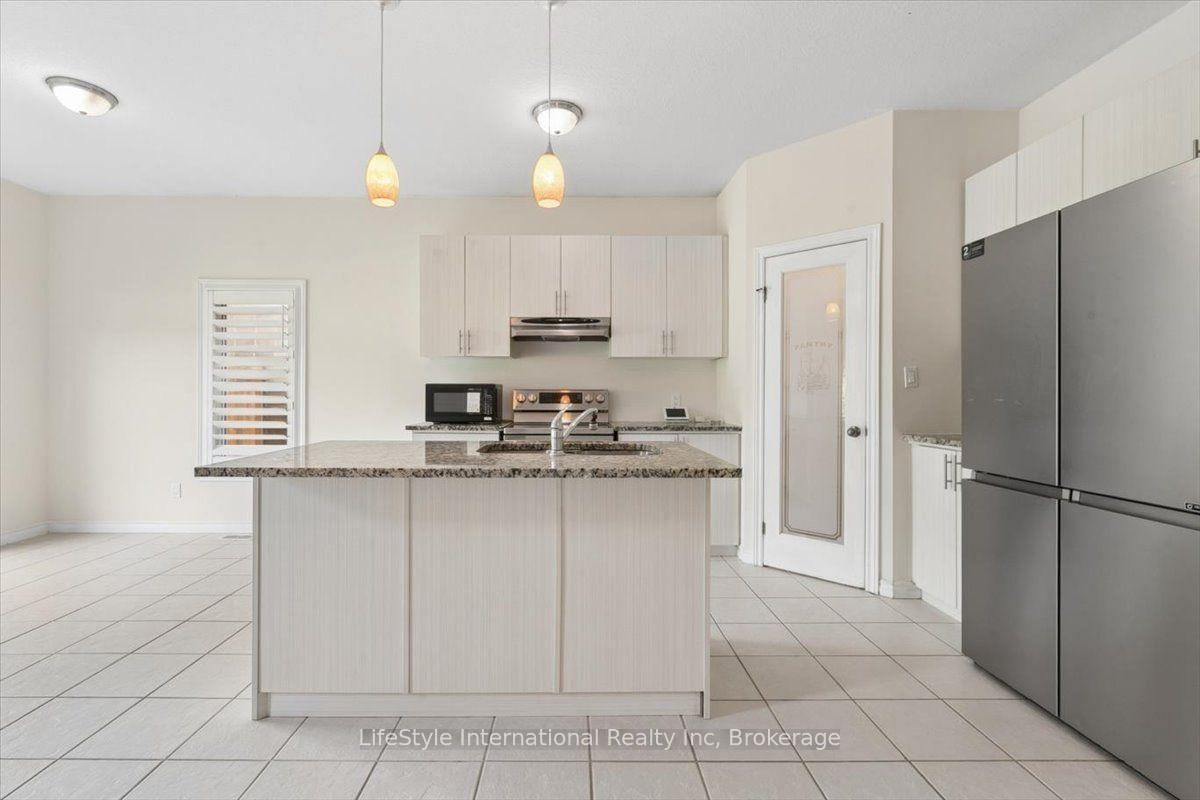 242 Moorlands Crescent • Kitchener, ON photo 14