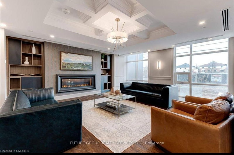 612 - 460 Dundas Street E