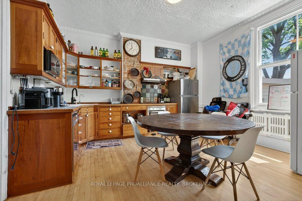 162 Earl Street • Kingston, ON photo 10