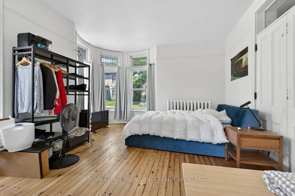162 Earl Street • Kingston, ON photo 13
