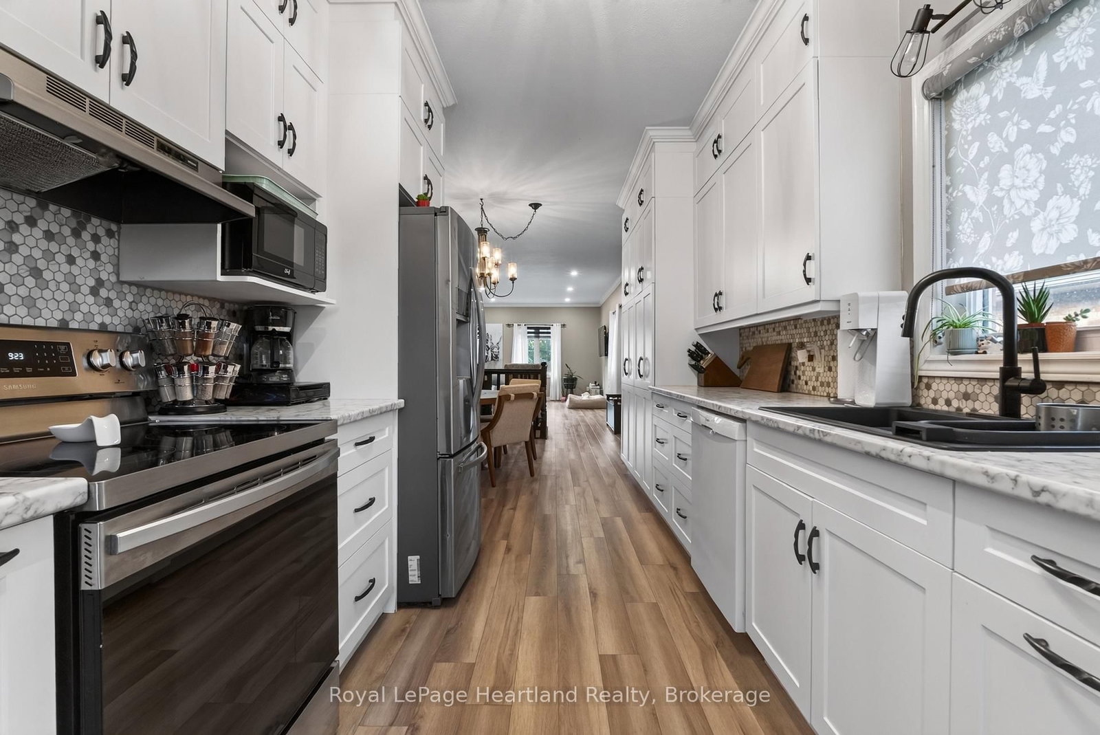 16 Somerset Street • South Huron, ON photo 12