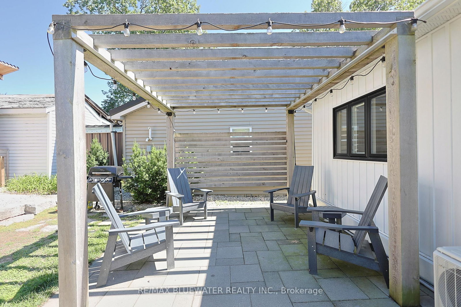 27 Oak Street • Lambton Shores, ON photo 31