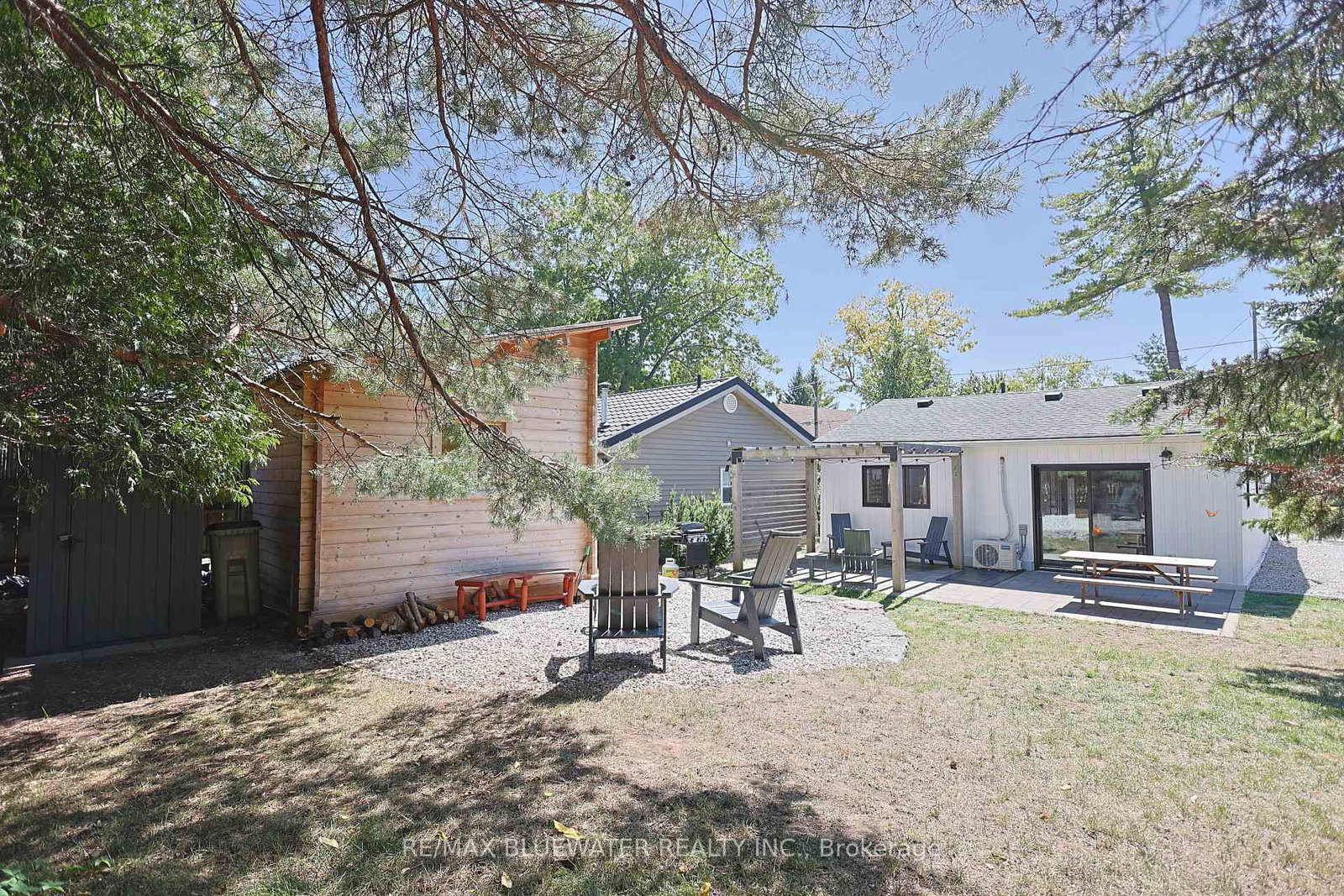 27 Oak Street • Lambton Shores, ON photo 34