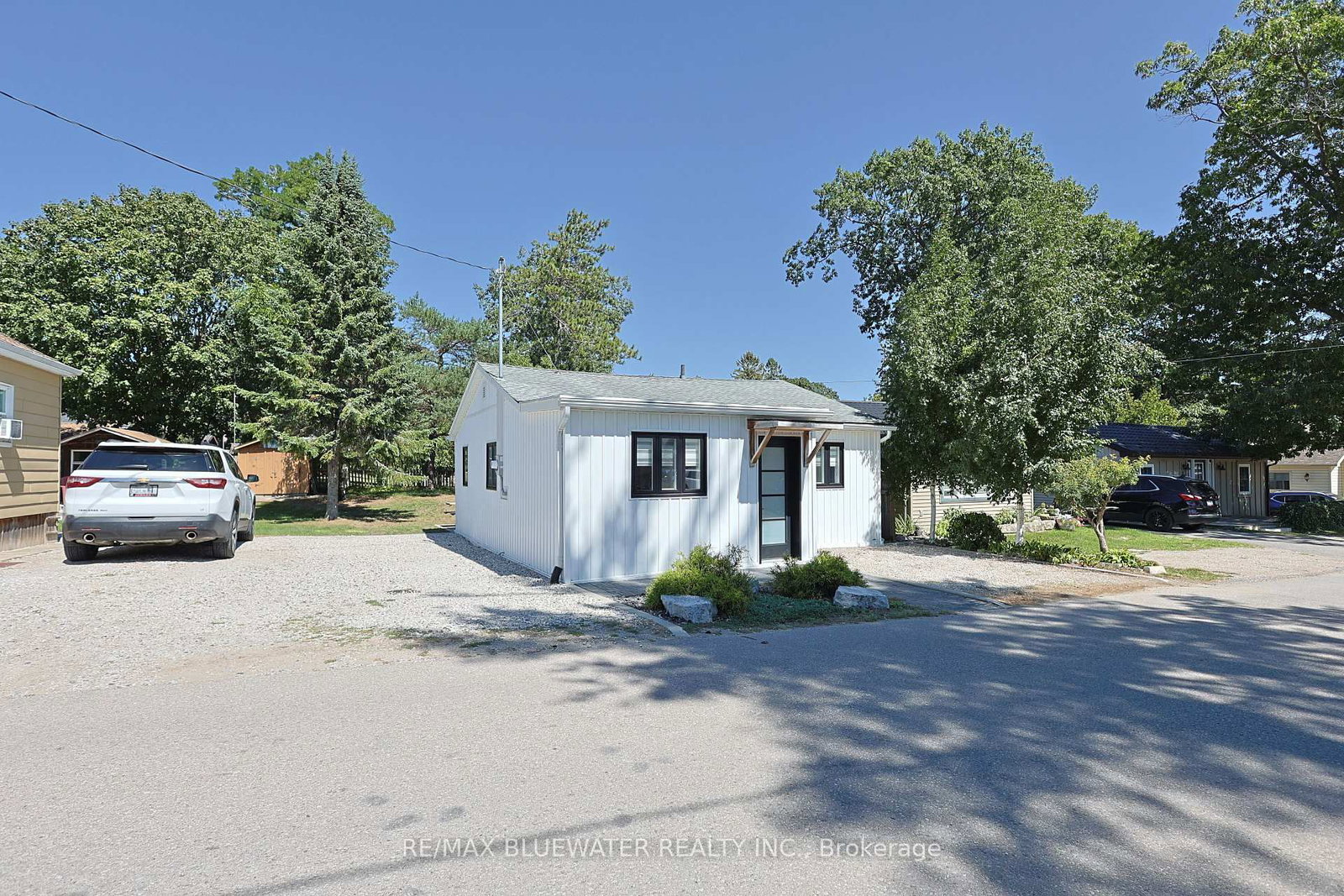 27 Oak Street • Lambton Shores, ON photo 41