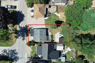27 Oak Street • Lambton Shores, ON photo 6