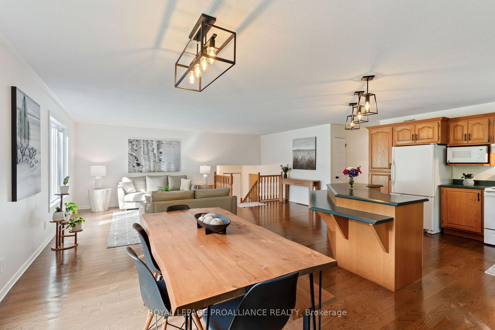 18 East Townline Road • Front of Yonge, ON photo 13