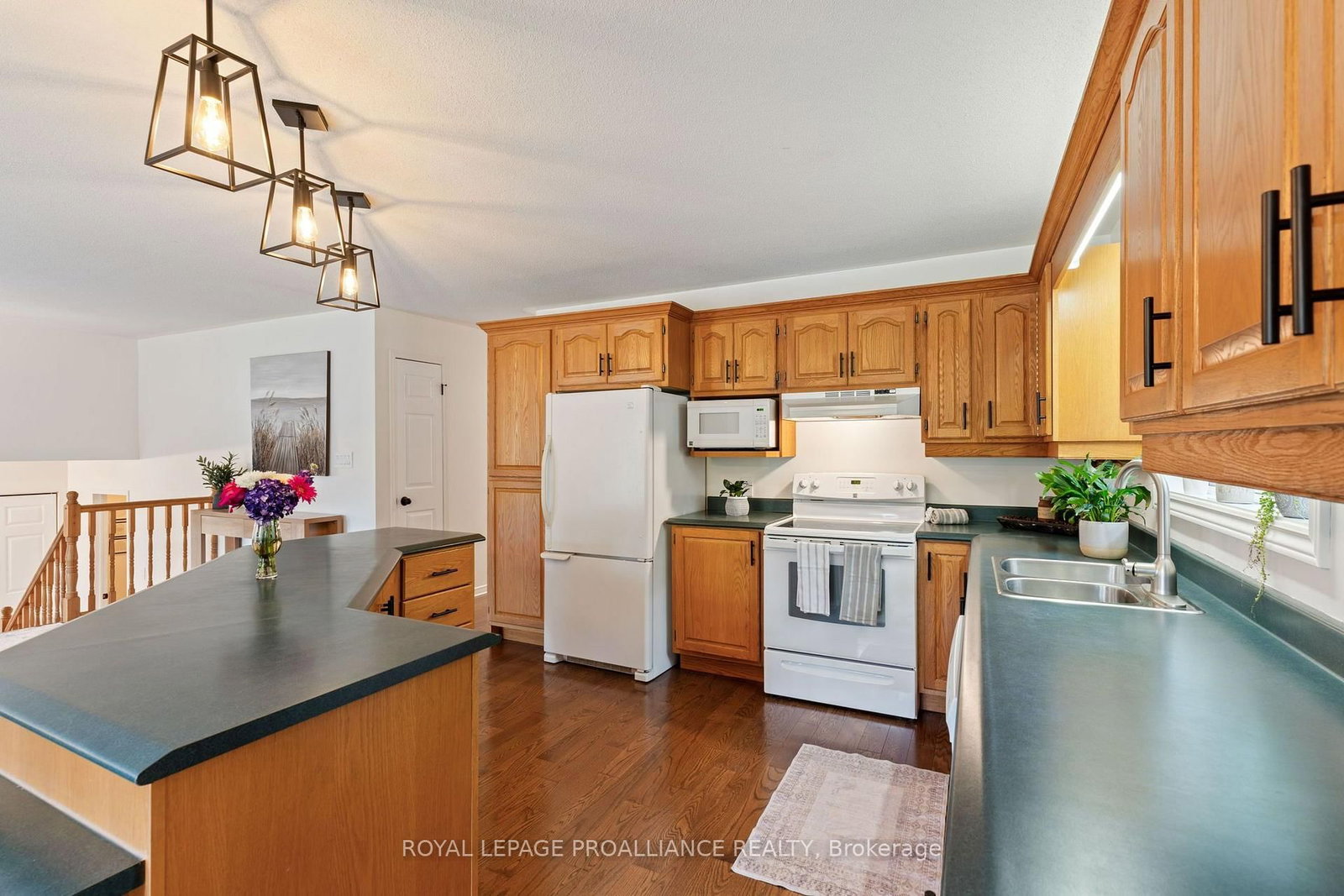 18 East Townline Road • Front of Yonge, ON photo 16