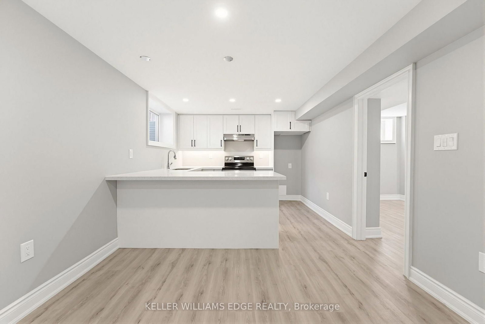 17 Broadmore Avenue • St. Catharines, ON photo 22