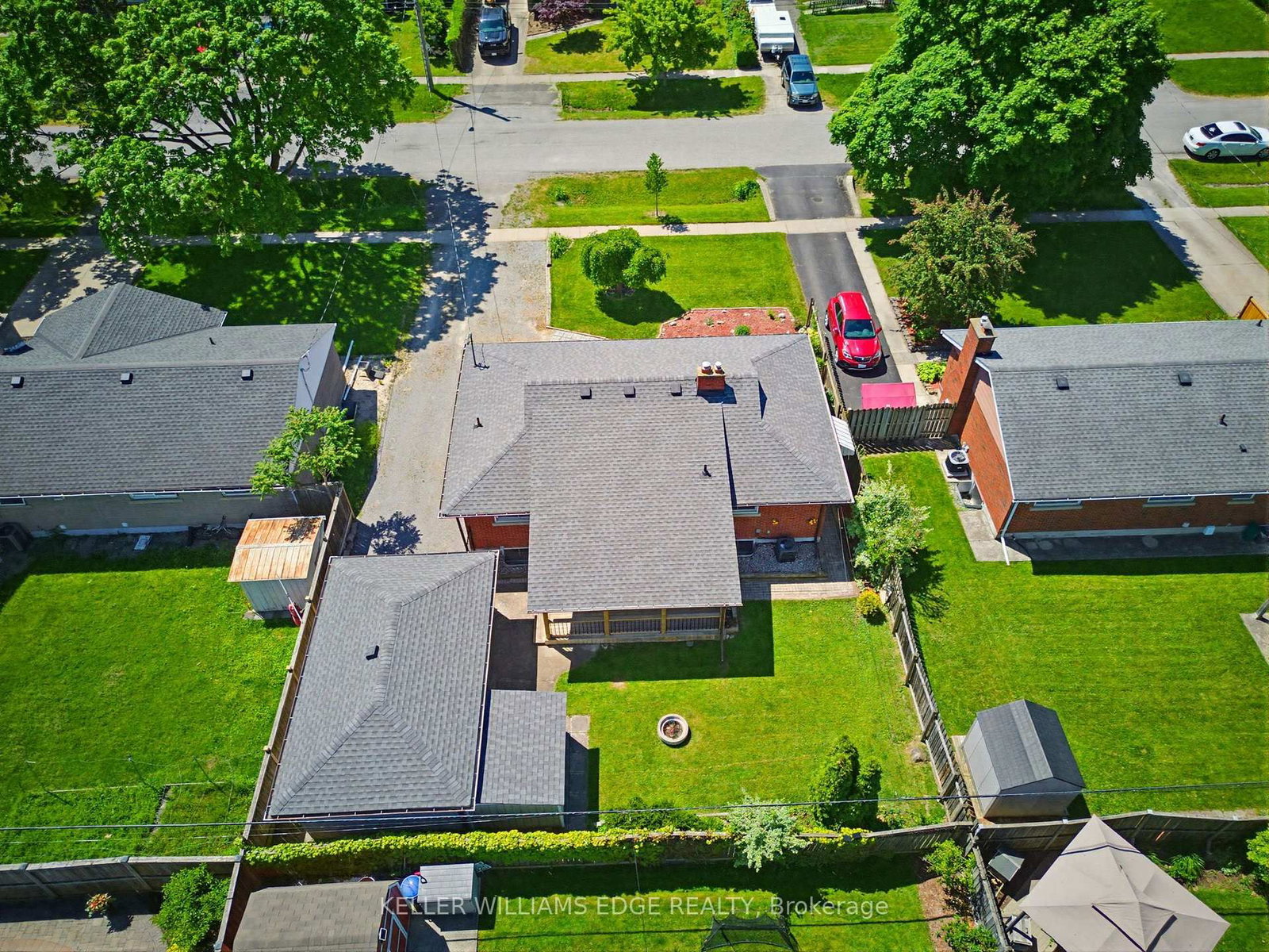 17 Broadmore Avenue • St. Catharines, ON photo 36
