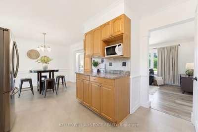 17 Broadmore Avenue • St. Catharines, ON photo 9