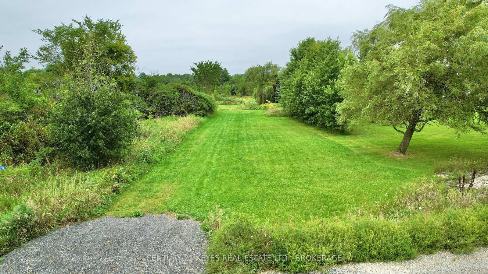 478 WARBURTON Road • Front of Leeds & Seeleys Bay, ON photo 3