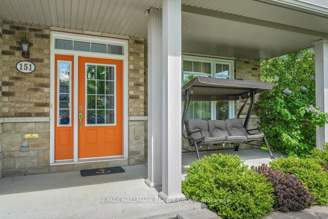151 Charlie's Lane • Carp, ON photo 2