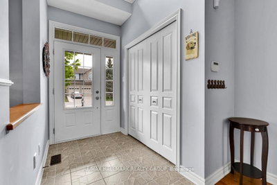 151 Charlie's Lane • Carp, ON photo 3