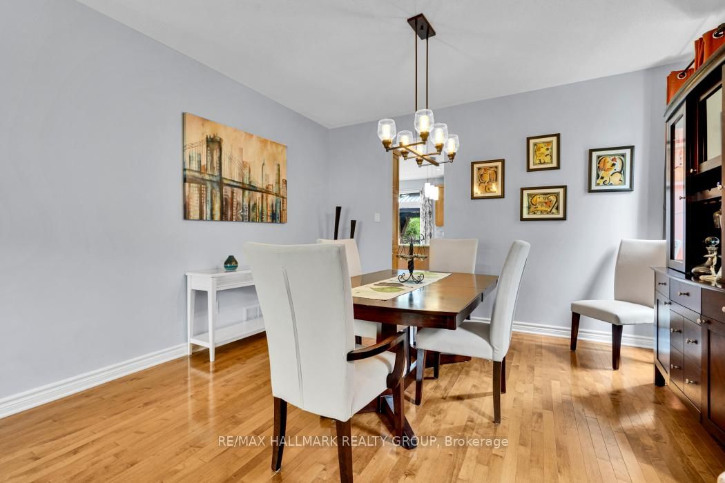 151 Charlie's Lane • Carp, ON photo 8