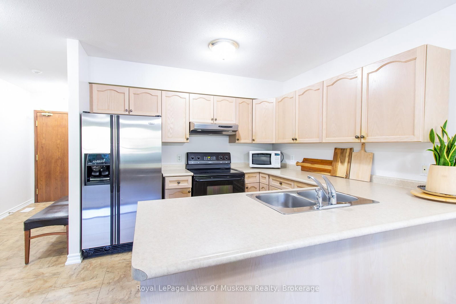 24 Ontario Street • #110 • Bracebridge, ON photo 8