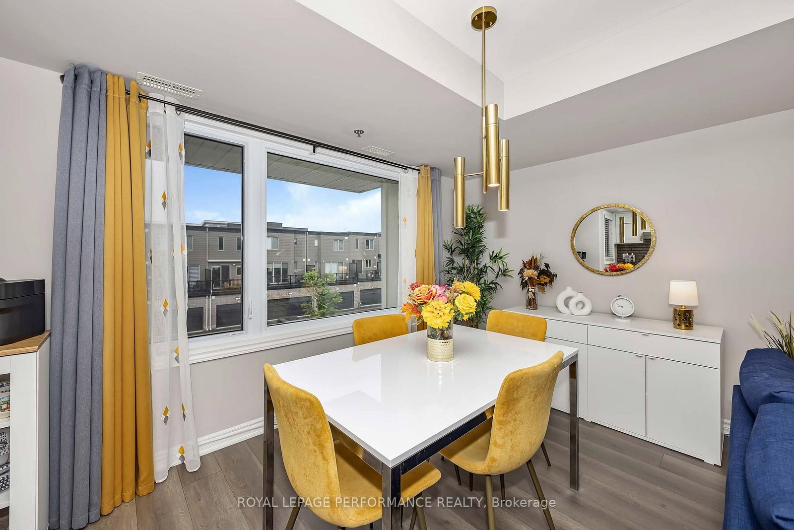 547 Ozawa Private • Ottawa, ON photo 11