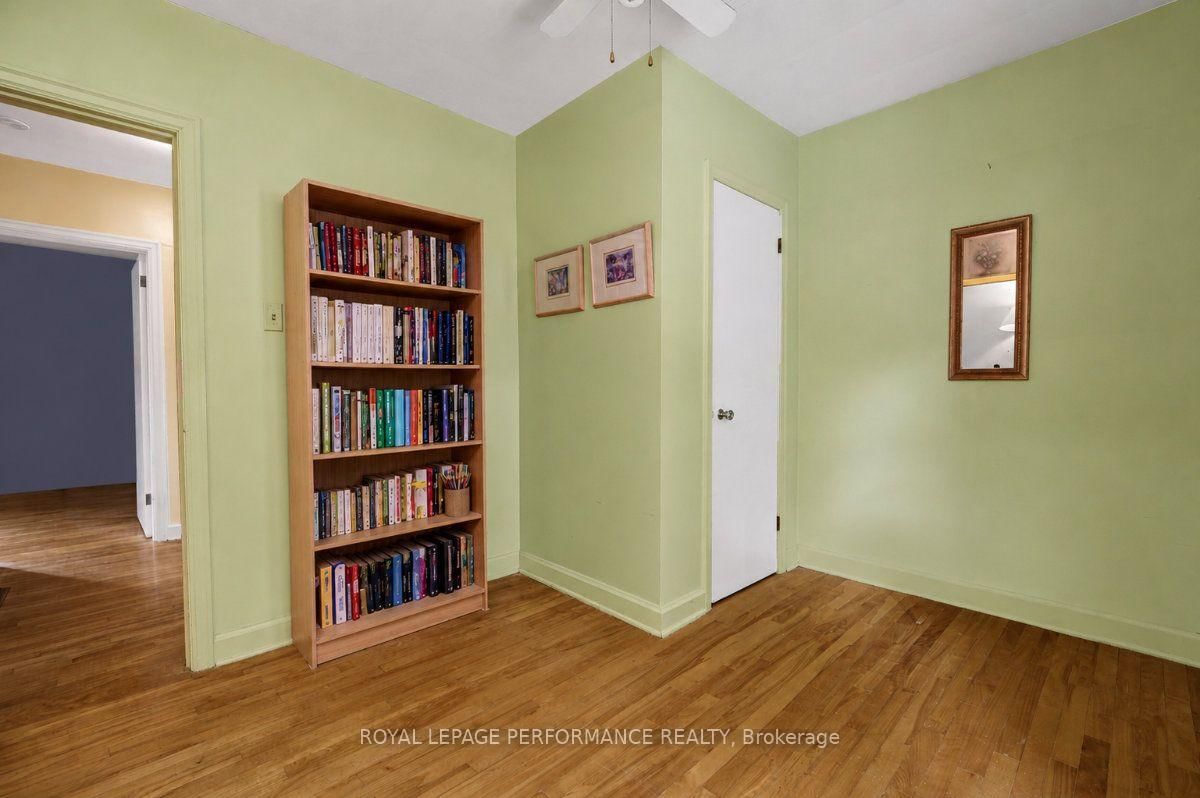 550 Wolffdale Crescent • Ottawa, ON photo 24