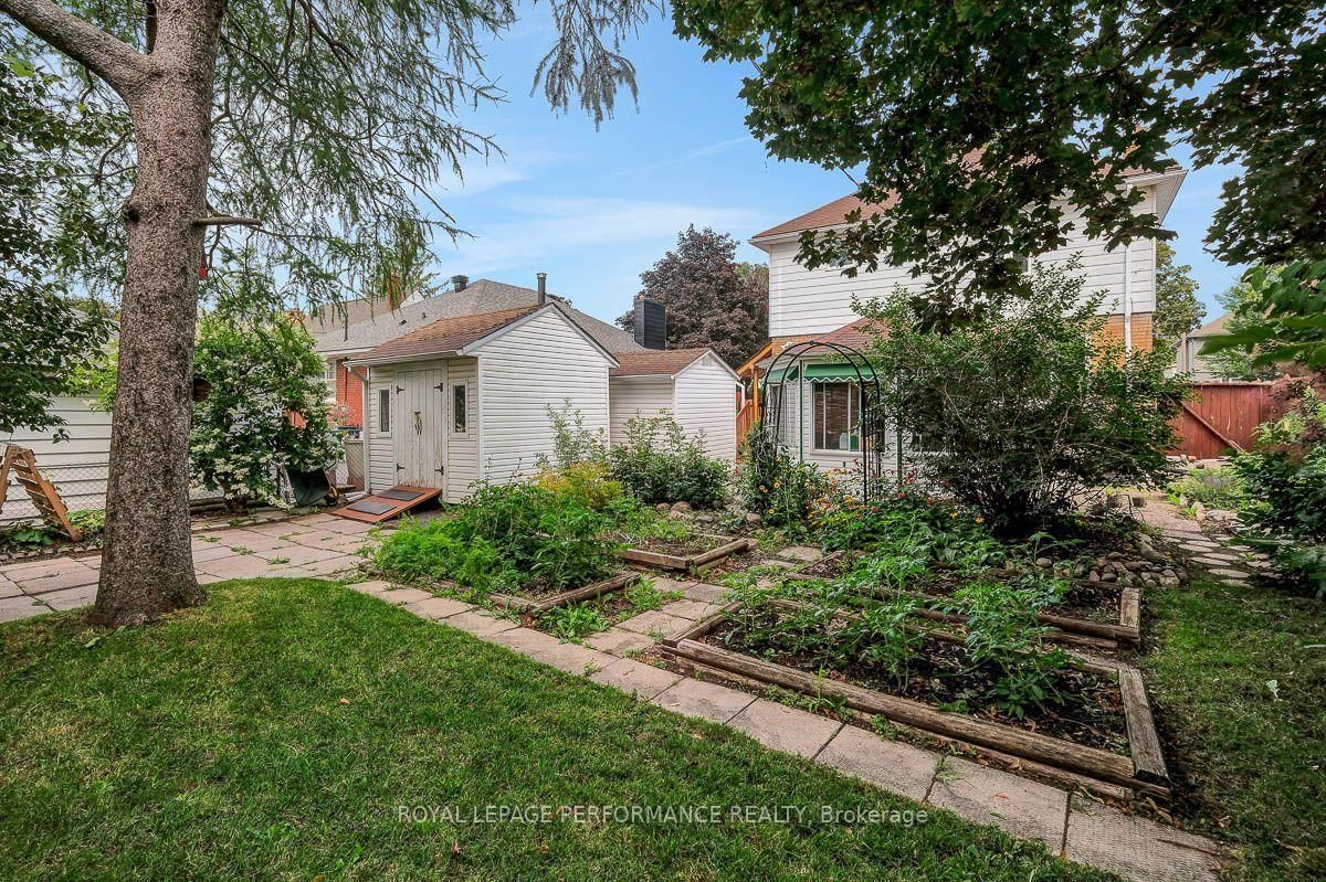 550 Wolffdale Crescent • Ottawa, ON photo 35