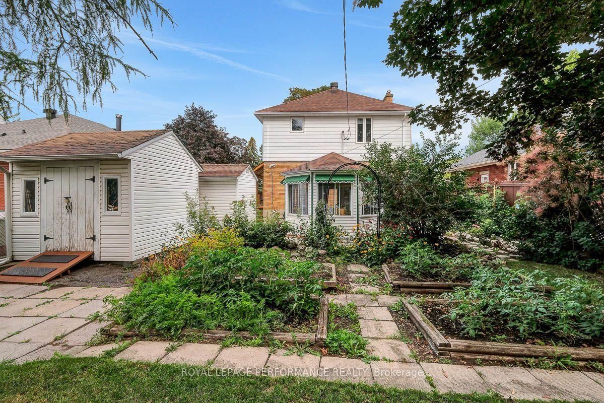 550 Wolffdale Crescent • Ottawa, ON photo 37