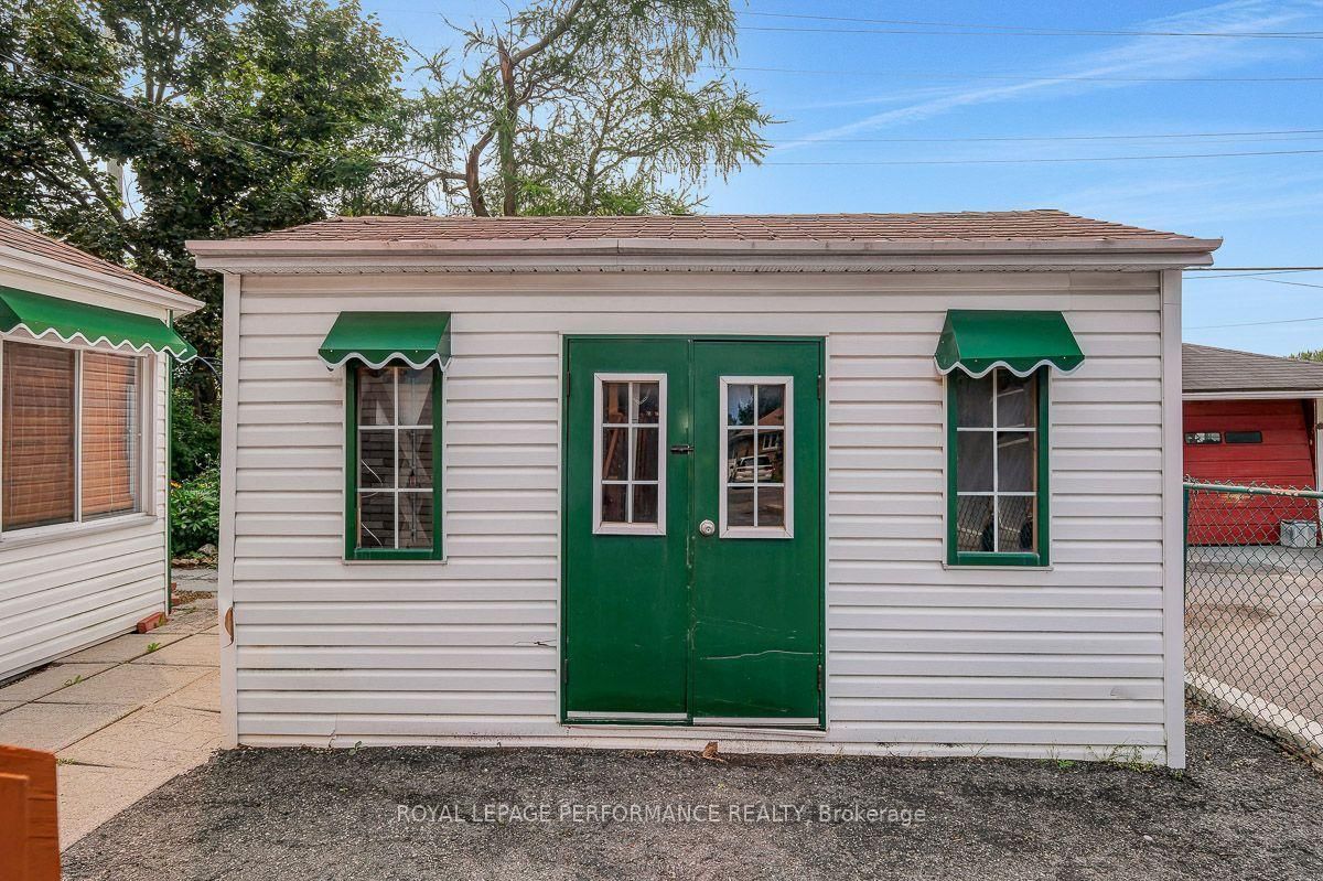 550 Wolffdale Crescent • Ottawa, ON photo 39