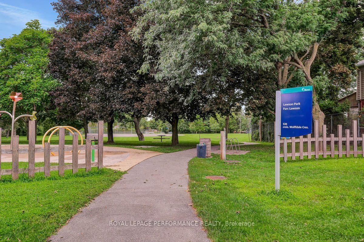 550 Wolffdale Crescent • Ottawa, ON photo 40