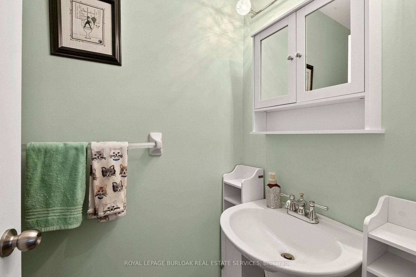 31 Grindstone Way • Hamilton, ON photo 8
