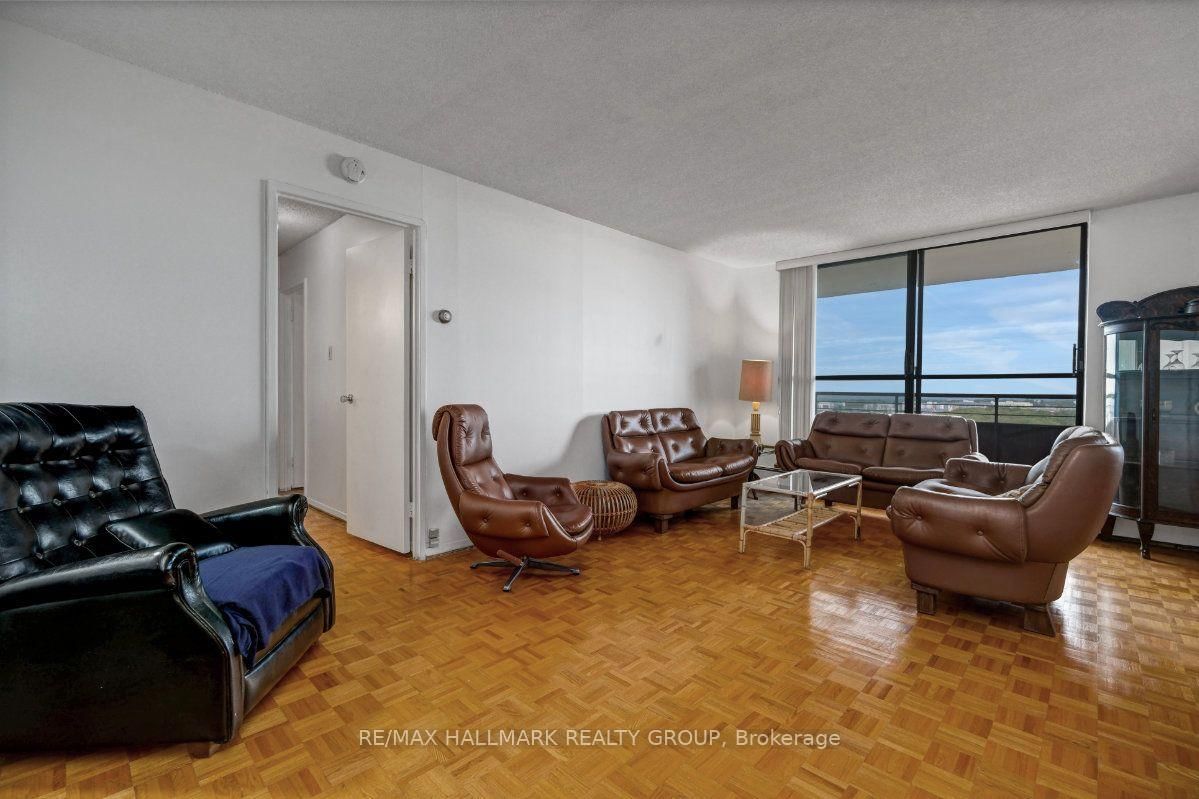 505 St Laurent Boulevard • #2204 • Ottawa, ON photo 8