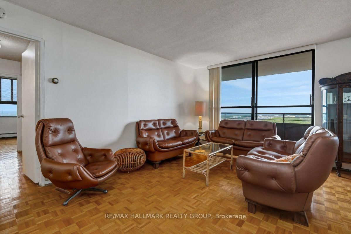 505 St Laurent Boulevard • #2204 • Ottawa, ON photo 9