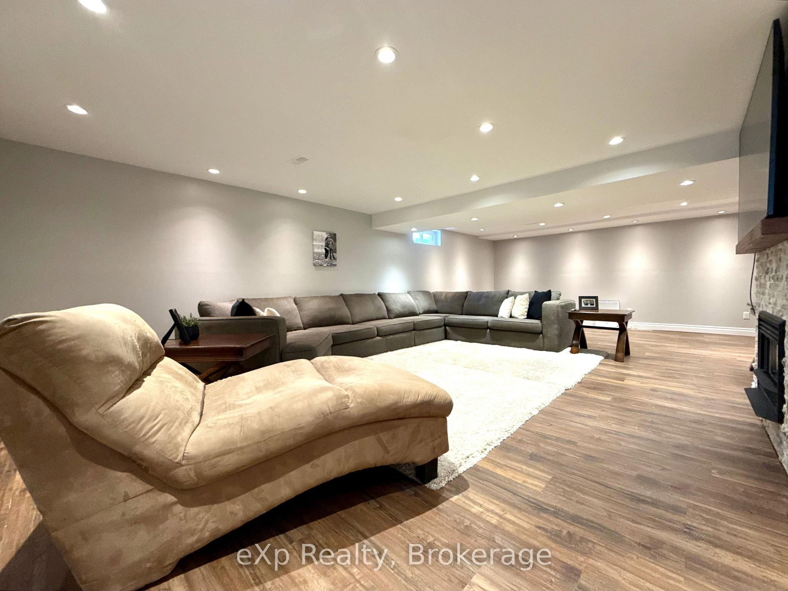 209 15th Avenue • Hanover, ON photo 16