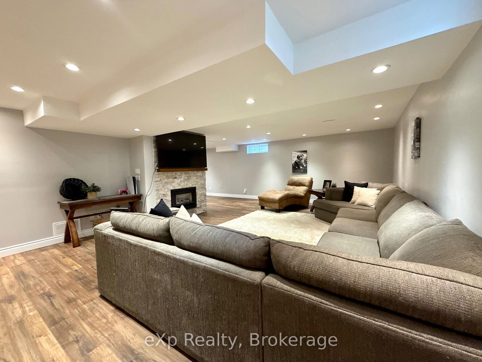 209 15th Avenue • Hanover, ON photo 17