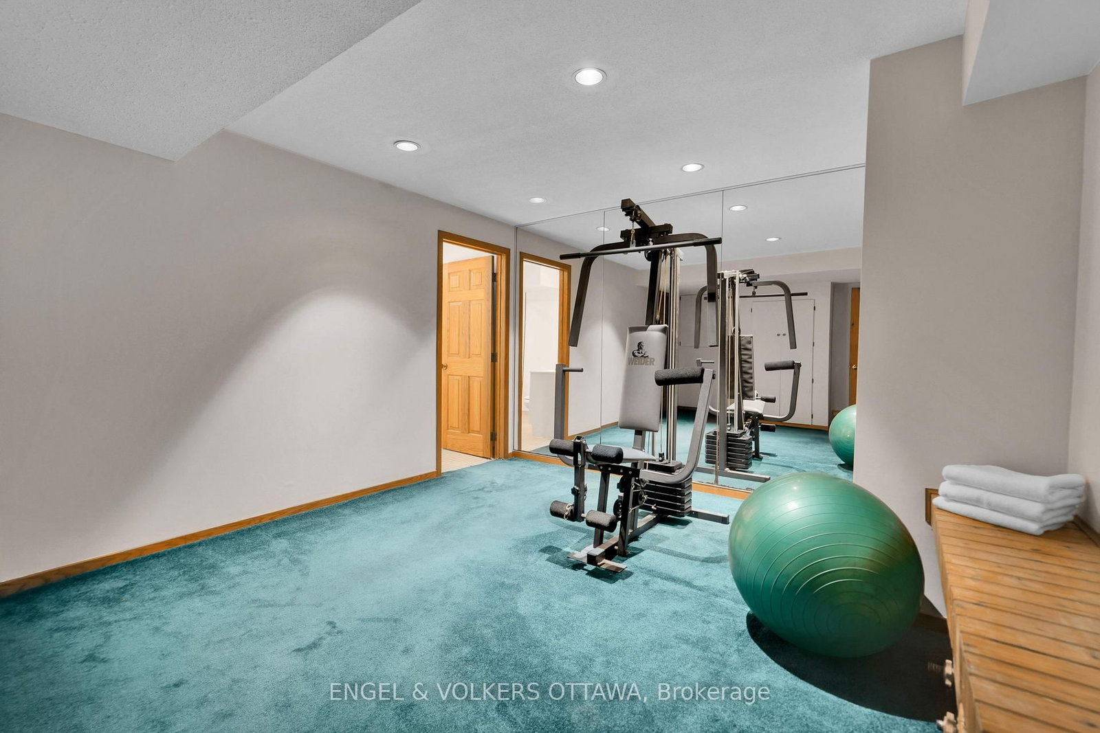 7 Mid Pines Grove • Ottawa, ON photo 36