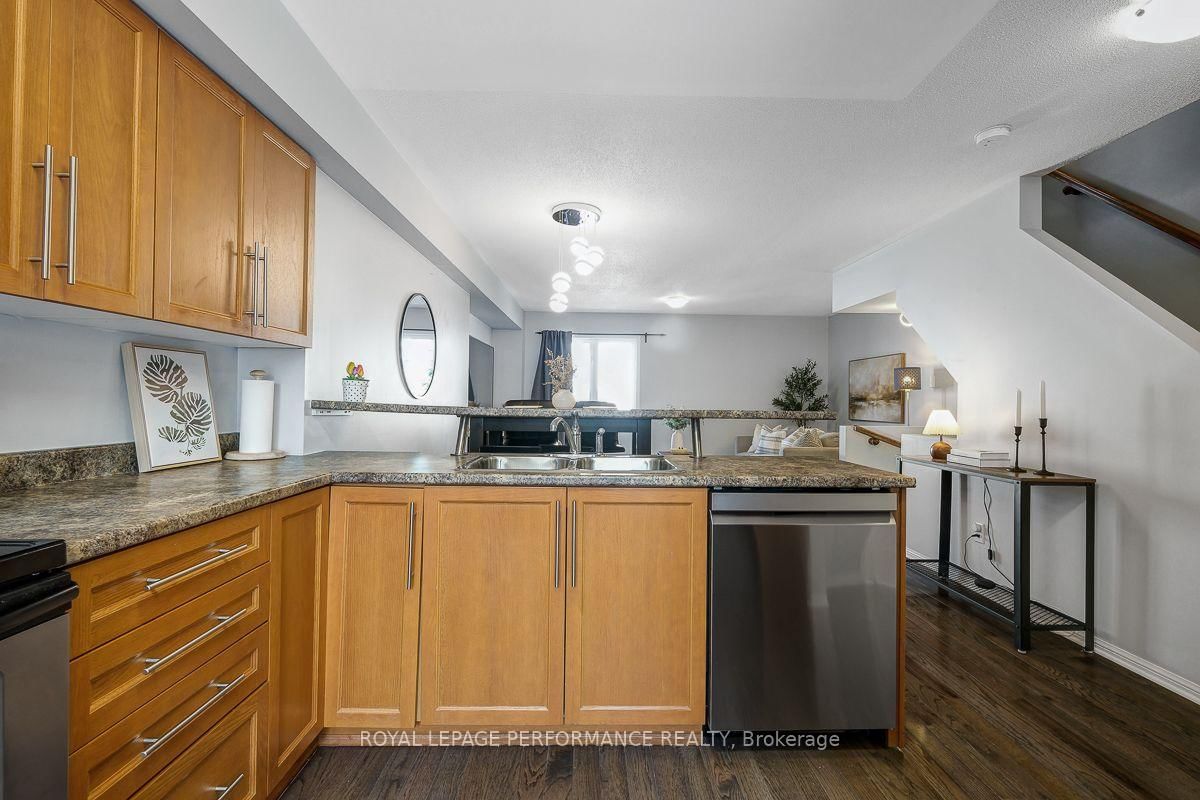 759 Sanibel Private • Ottawa, ON photo 19
