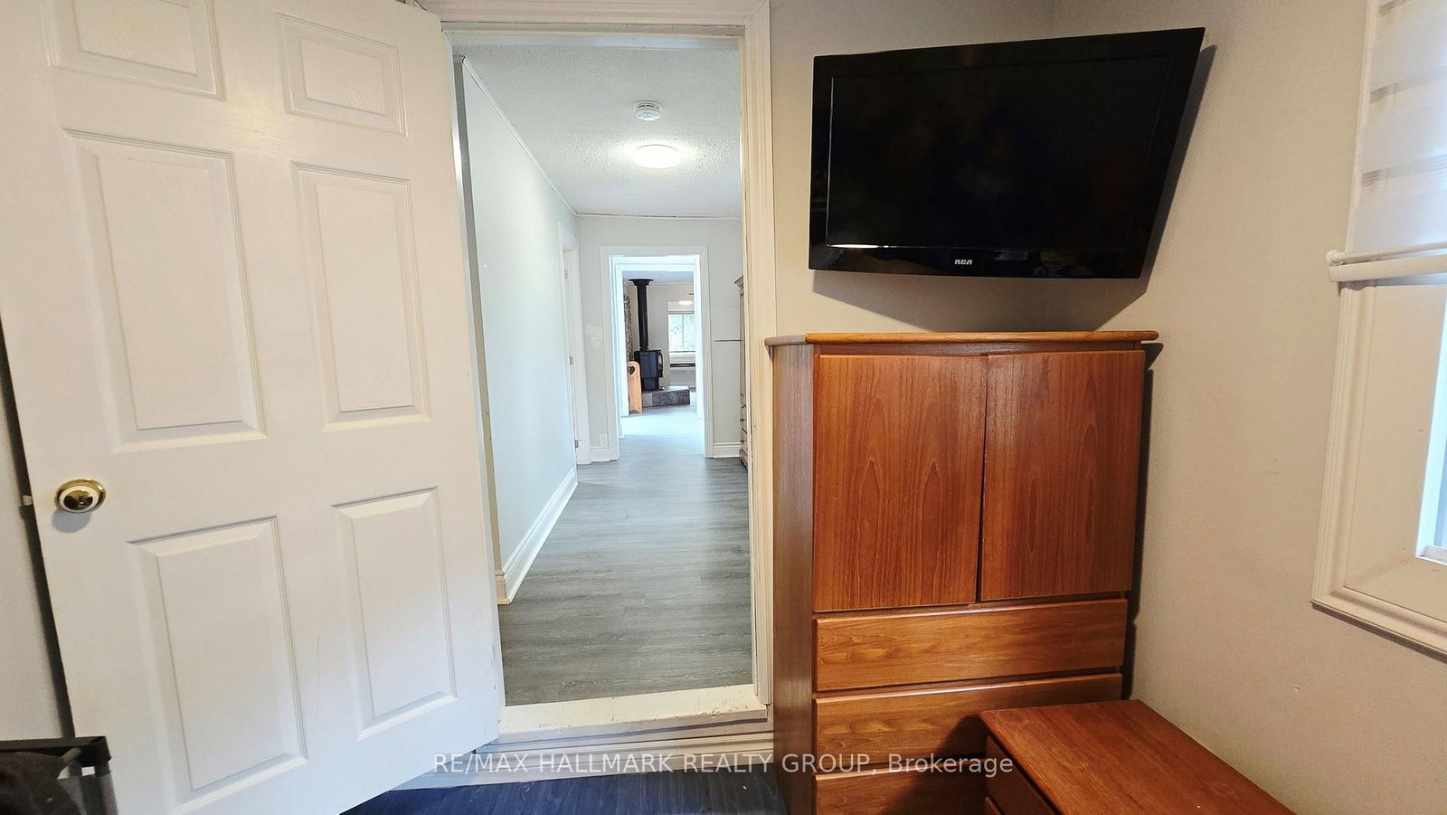 1153 Bayview Drive • Ottawa, ON photo 24