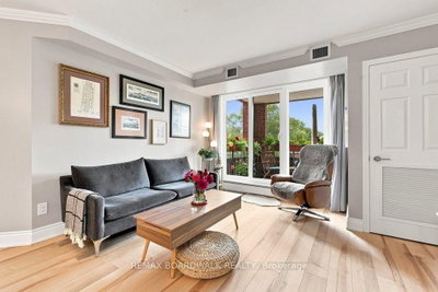 959 North River Road • #307 • Ottawa, ON photo 9